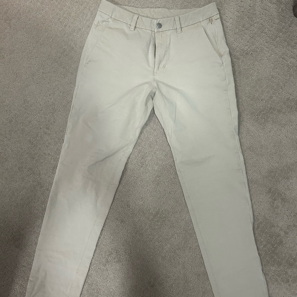 Lululemon Commission Pant Slim Fit  30x30 tan